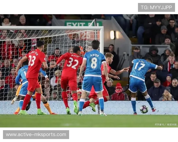 伯恩利球员闪耀赛场，关键表现助球队逆转取胜